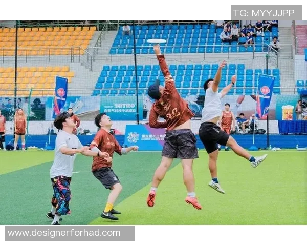 北京飞盘队的战术变革与团队协作新趋势解析