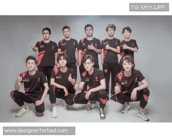 和平精英赛事分析：深入探讨TES战队的盯防策略与战术布局